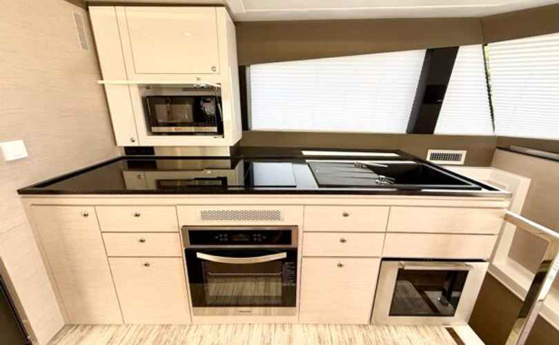 Aventura 50 MY