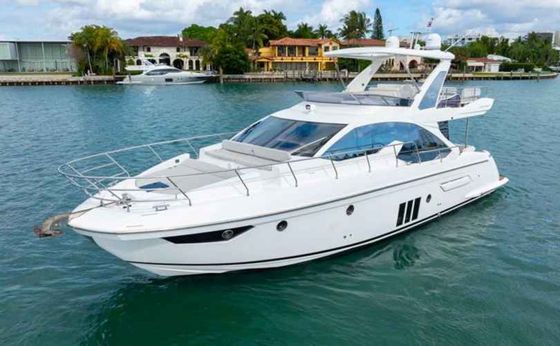 Photo Azimut 50 (2017)
