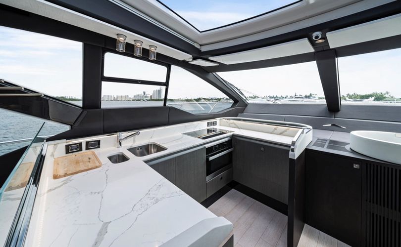 Photo Azimut S7 (2019)