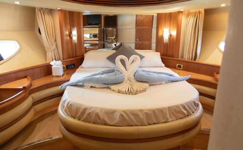 Photo Azimut 68 Evolution (2003)