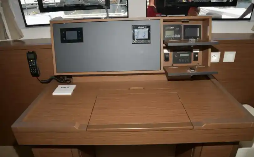 Photo Lagoon 52 Fly (2018)