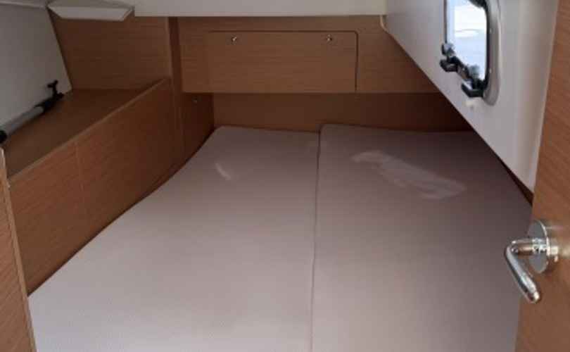 Photo Sun Odyssey 350 (2025)