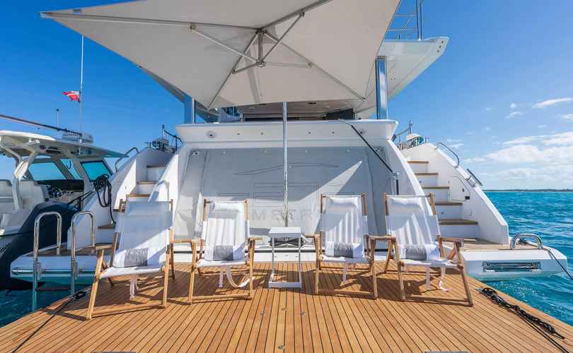 Azimut Grande 27