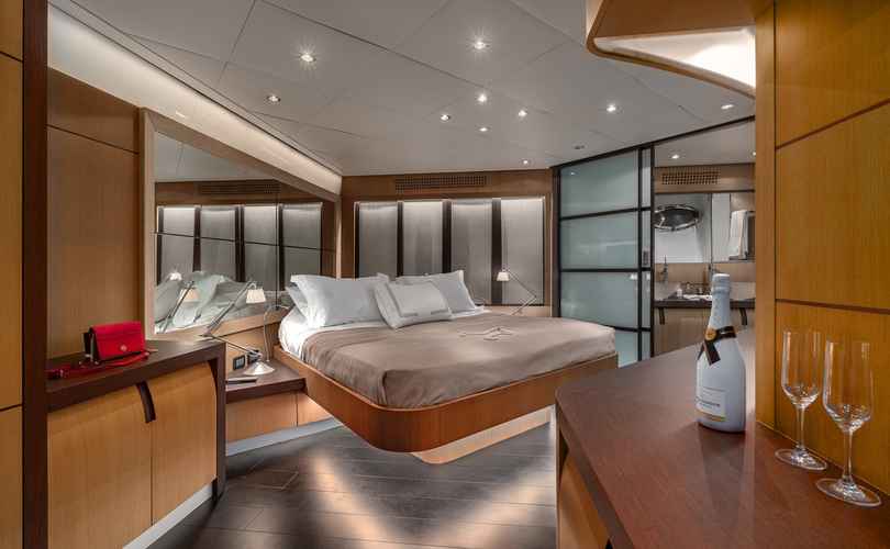 Photo Pershing 90 (2006)