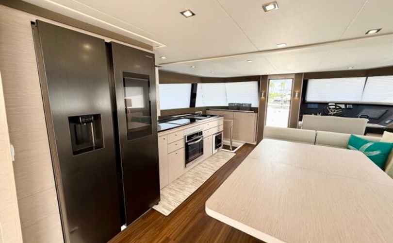 Aventura 50 MY
