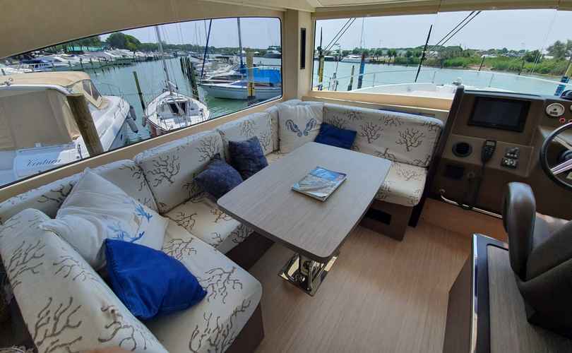 Photo Cranchi Eco Trawler 53 LD (2016)