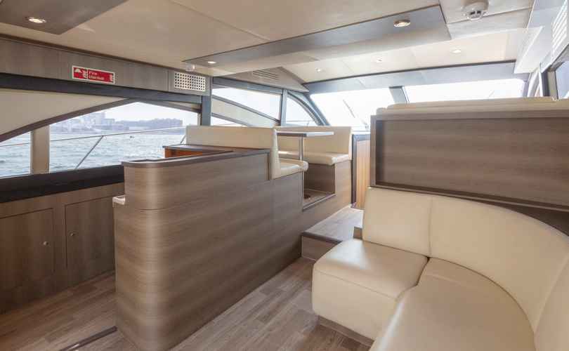 Photo Oryx 46 Fly (2008)