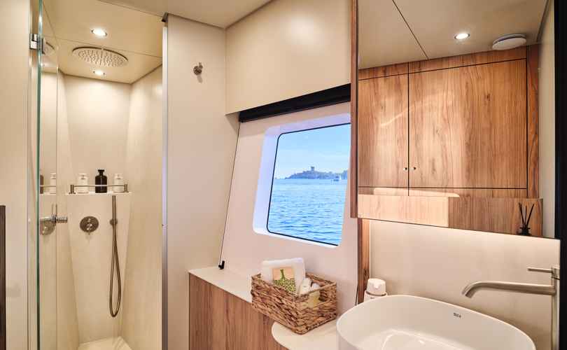 Photo Moon Yacht 60 (2024)