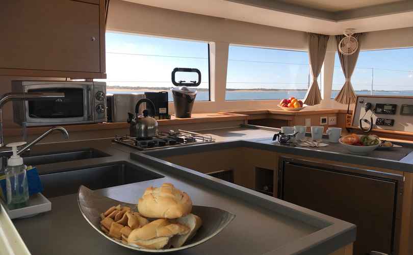 Photo Lagoon 450 F (2019)