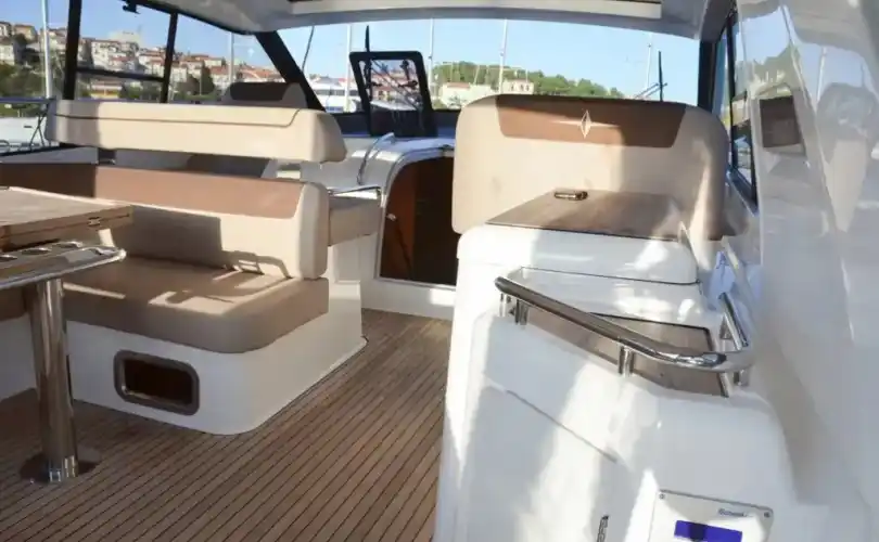 Photo Bavaria Sport 450 HT (2016)