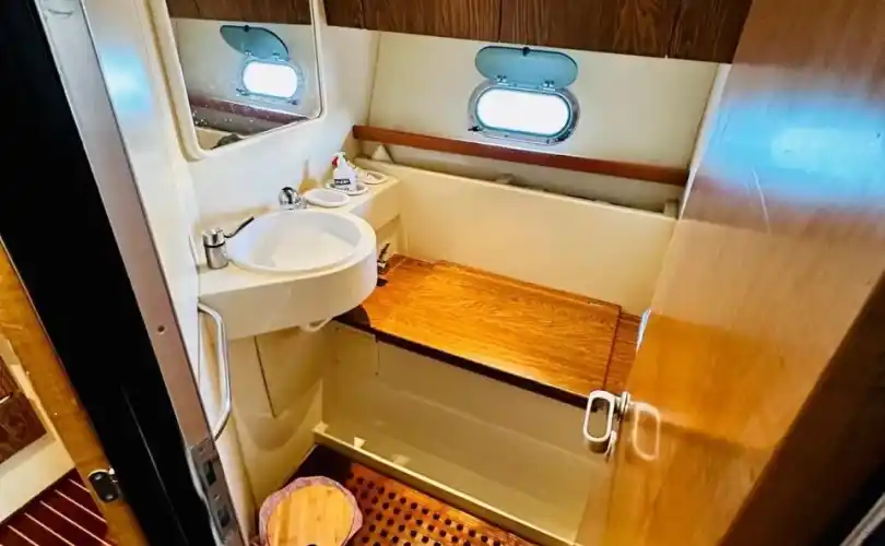 Ferretti 39 fly