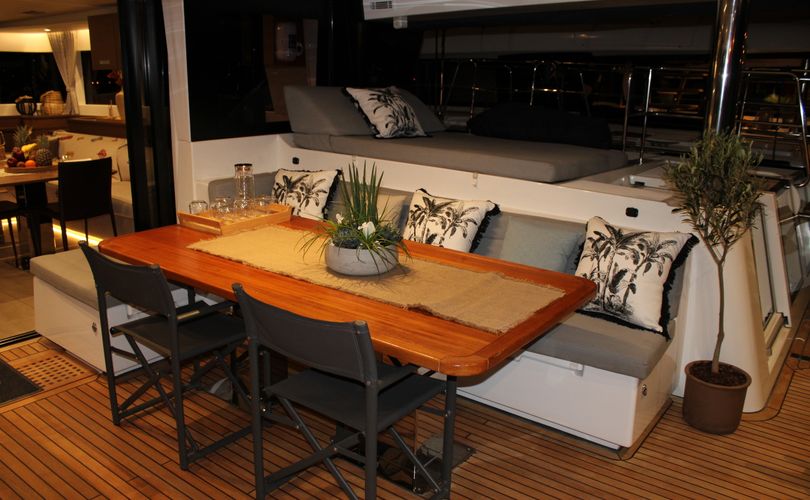 Photo Lagoon 620 (2020)