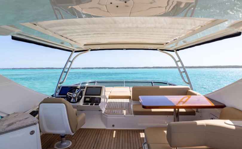 Photo Sea Ray L650 Fly (2016)