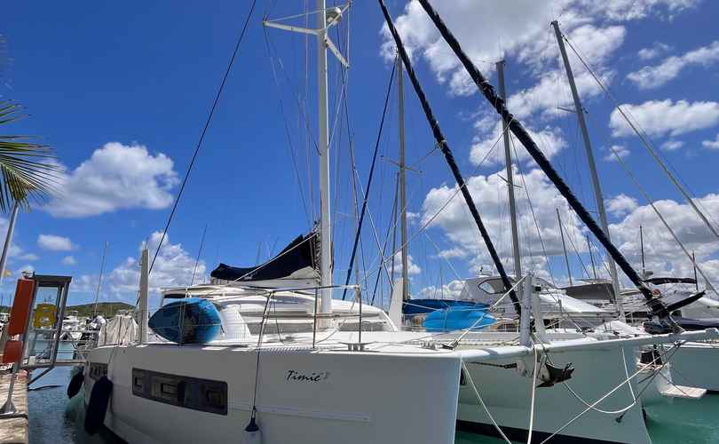 Catana 47