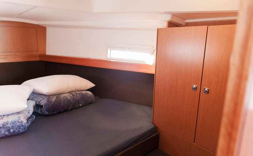 Bavaria Cruiser 37