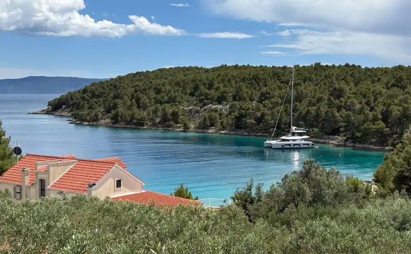 Lagoon 55