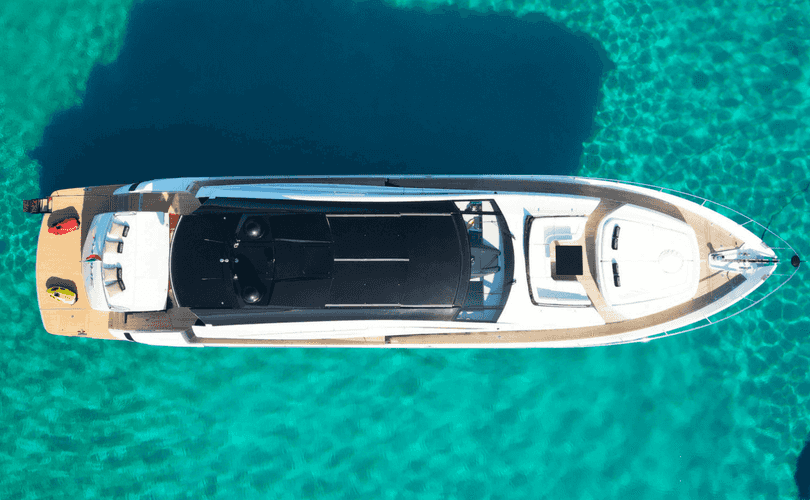 Pershing 80