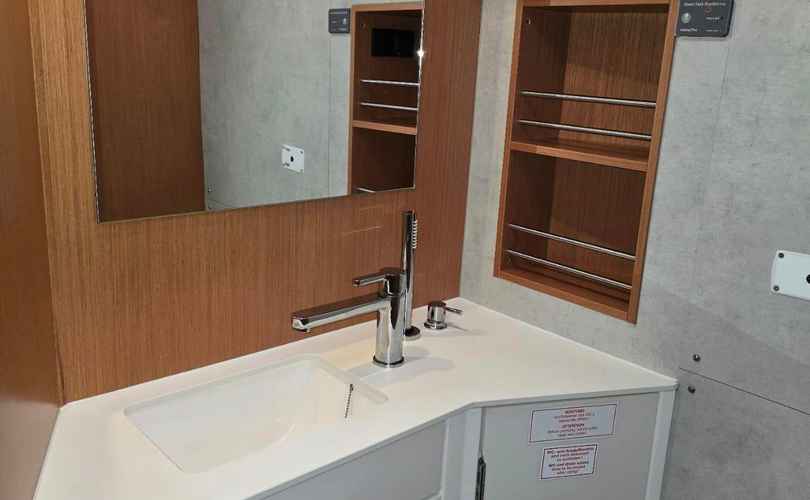 Photo Bavaria C42 (2025)