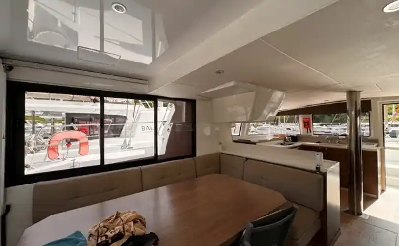 Photo Bali 4.4 (2022)