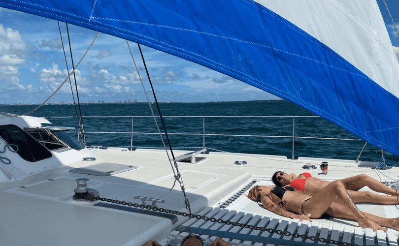 Photo Custom Built 48 (1990)