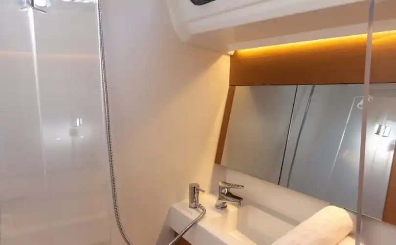 Photo Sun Odyssey 410 (2021)