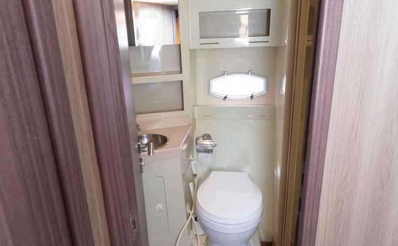 Photo Oryx 46 Fly (2008)