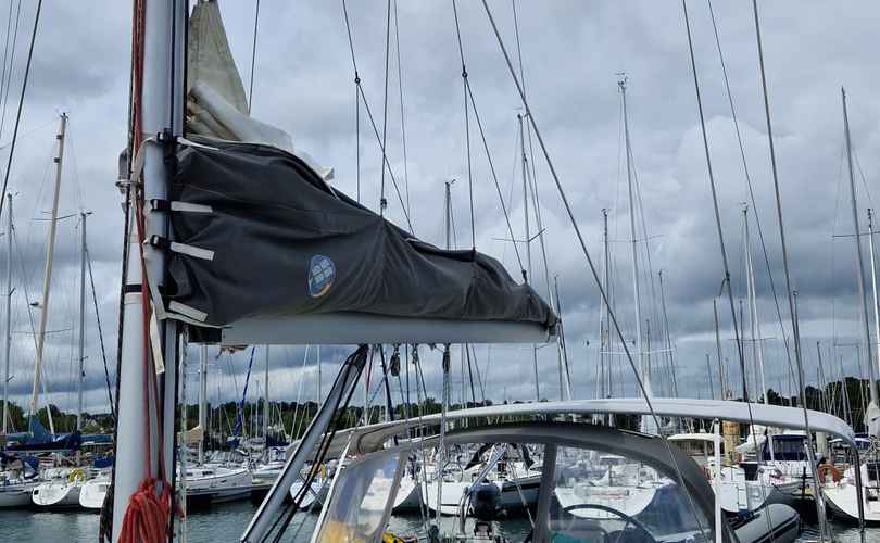 Photo Oceanis 37 (2011)
