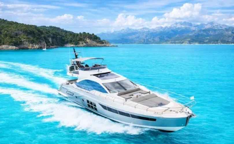 Photo Azimut S7 (2019)