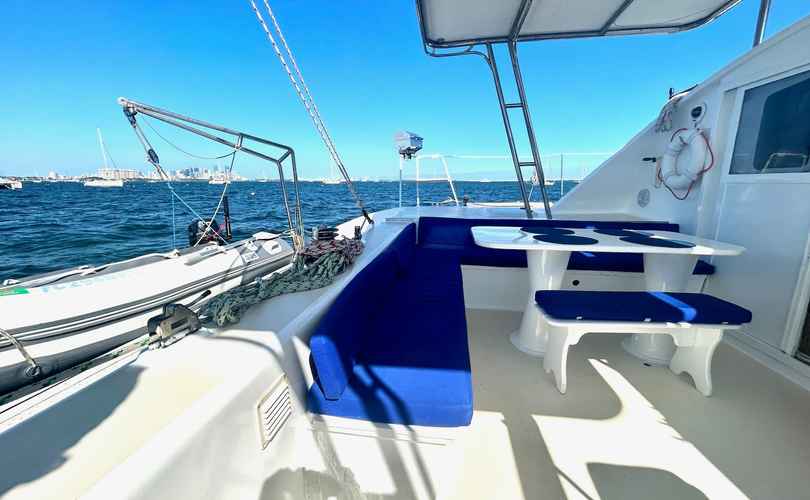 Photo Custom Built 48 (1990)