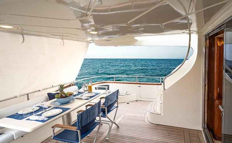 Photo Azimut 74 (2003)