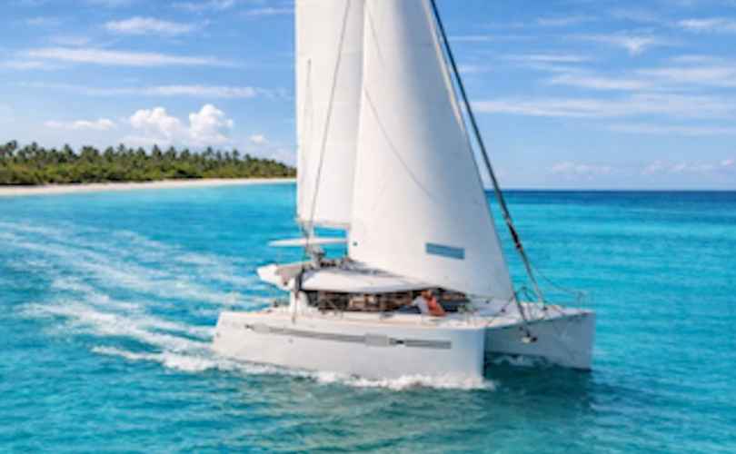 Photo Lagoon 450 F (2018)