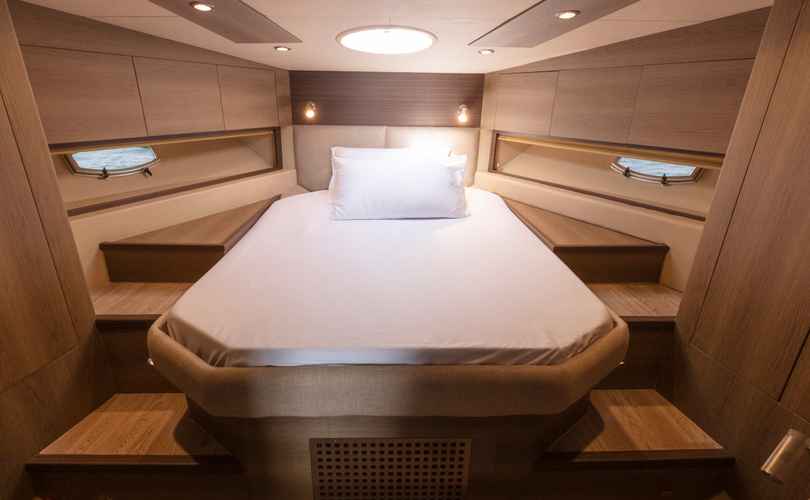 Photo Oryx 46 Fly (2008)