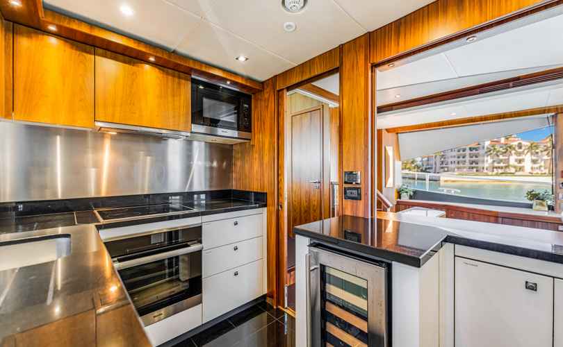 Photo Sunseeker 96 (2015)