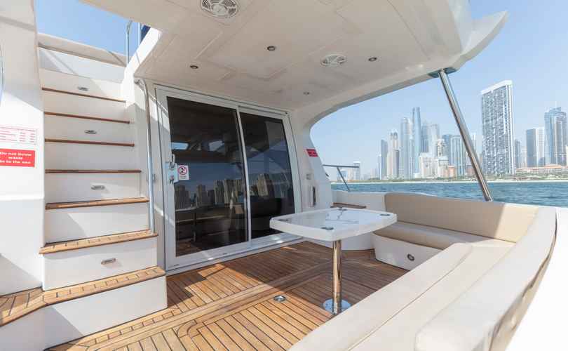 Photo Oryx 46 Fly (2008)