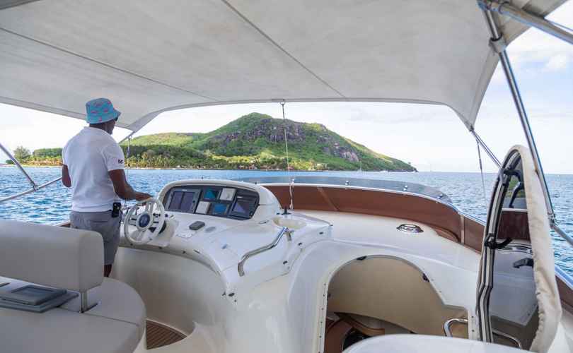 Photo Azimut 68 Evolution (2003)