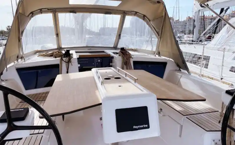Photo Dufour 390 Grand Large (2022)