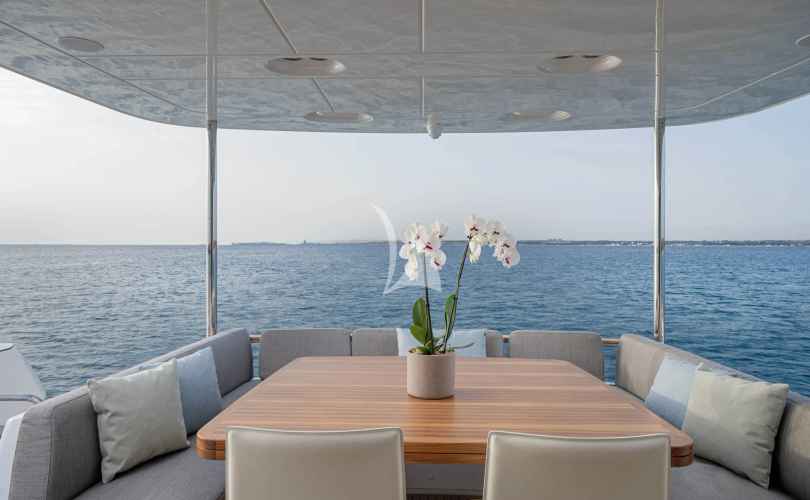 Photo Azimut Magellano 66 (2022)