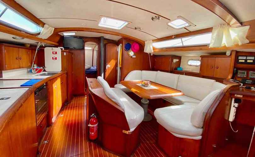 Sun Odyssey 45