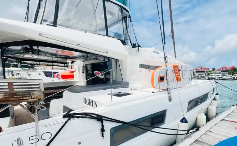 Lagoon 50