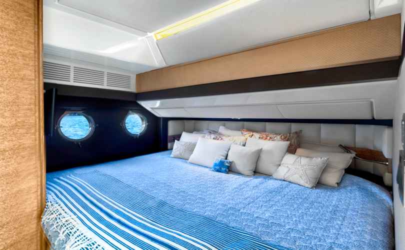 Photo Azimut 64 Fly (2013)