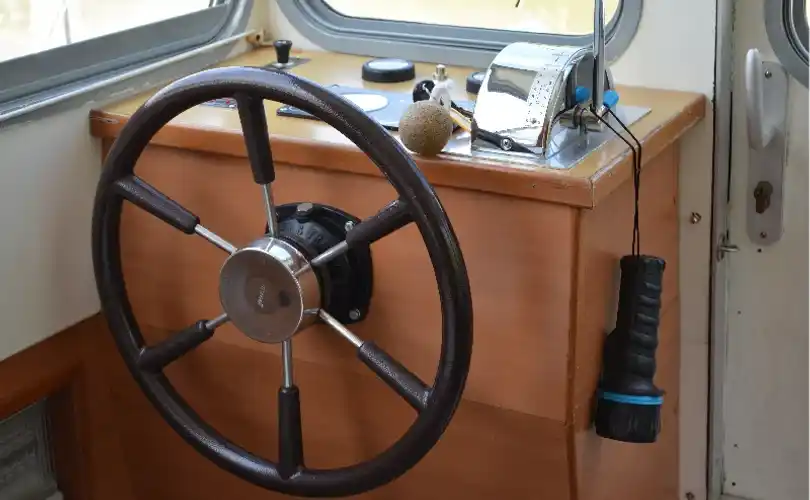 Photo Espade Concept Fly