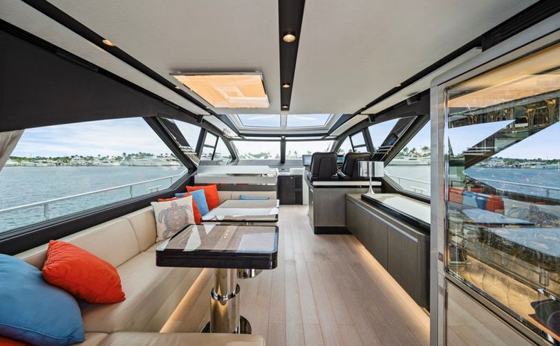 Photo Azimut S7 (2019)