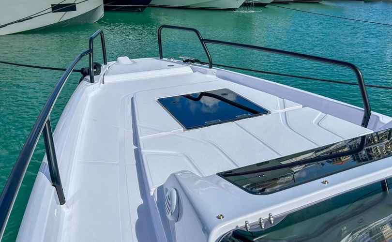 Photo Axopar 25 Cross Top