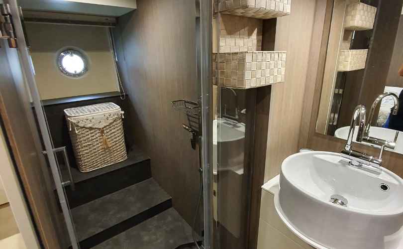 Photo Cranchi Eco Trawler 53 LD (2016)