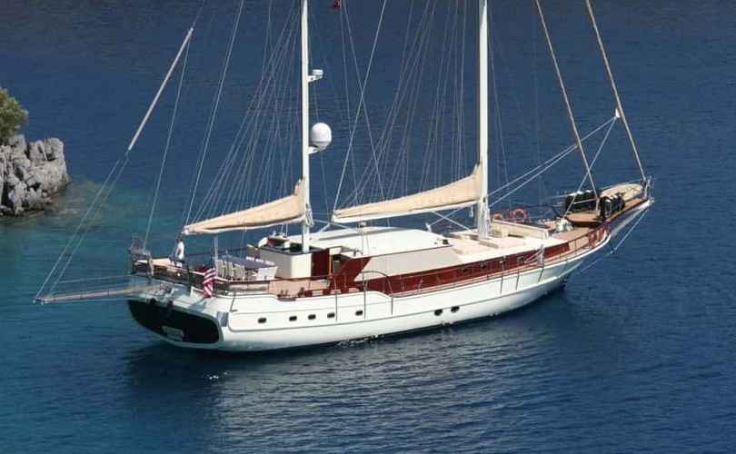 VESTA SEVIL 1