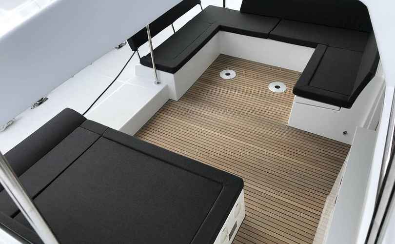 Lagoon 450 SporTop