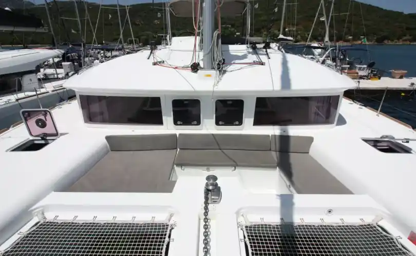 Photo Lagoon 450 F (2014)