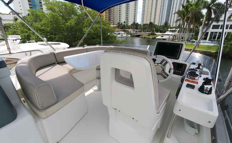 Photo Azimut 43 Magellan (2014)