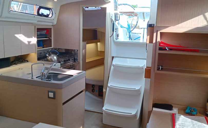 Oceanis 34.1