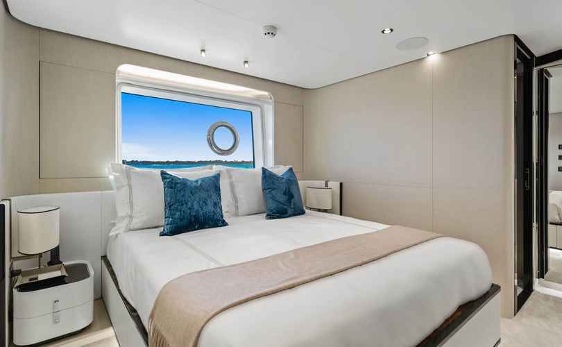 Azimut Grande 27